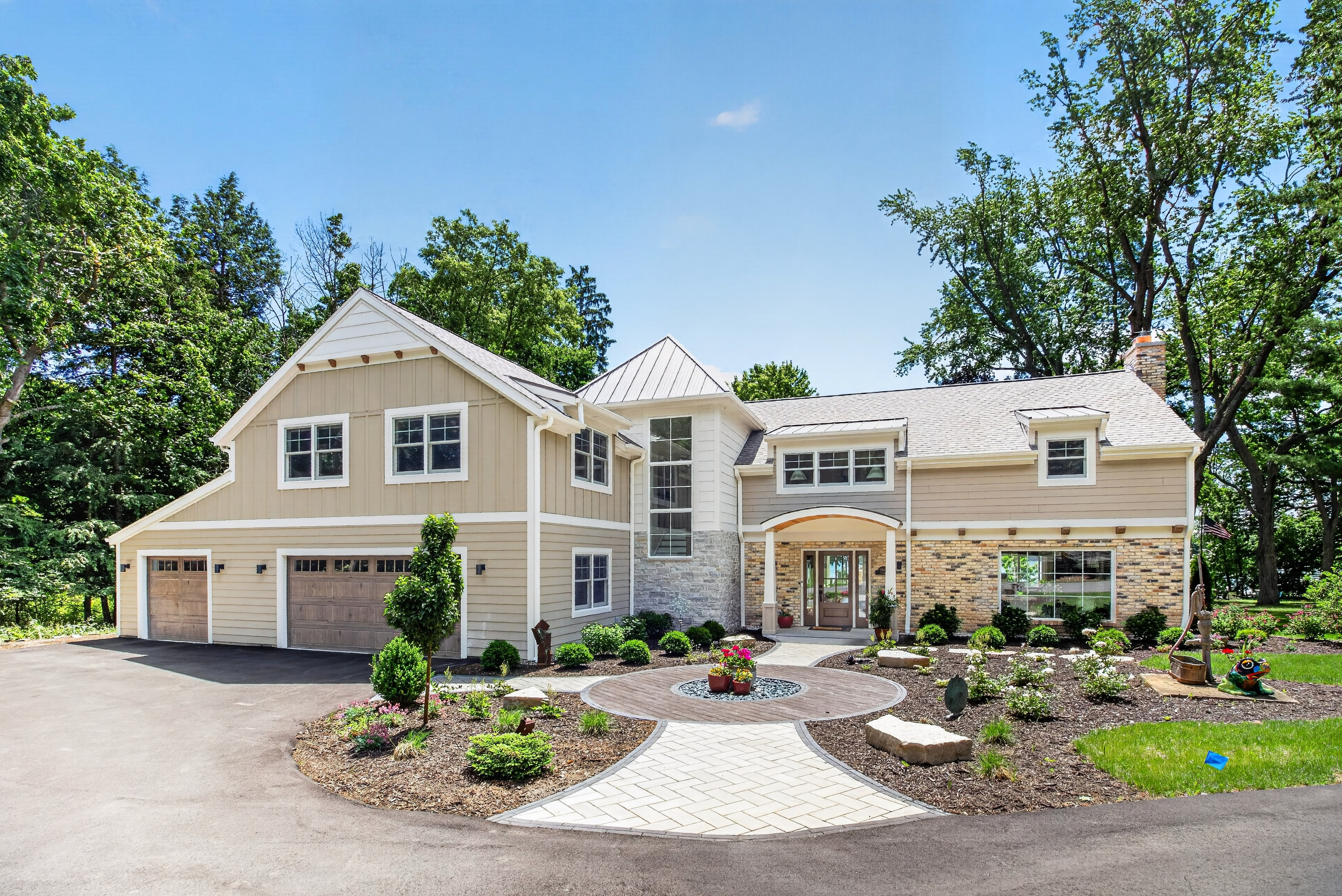 pine lake exterior